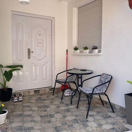 Apartment Dunja Center Welcome Нови Сад Екстериор снимка