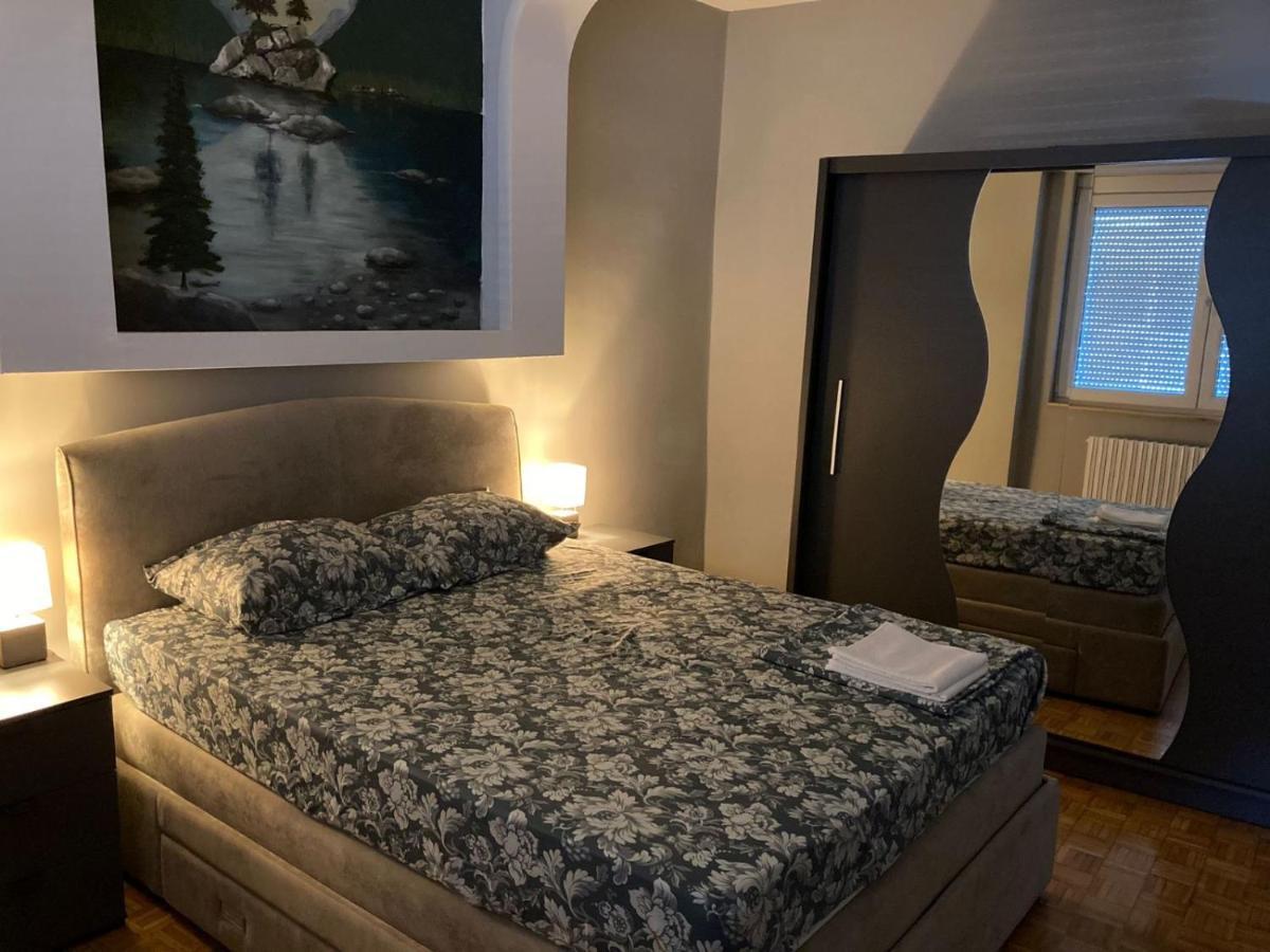 Apartment Dunja Center Welcome Нови Сад Екстериор снимка